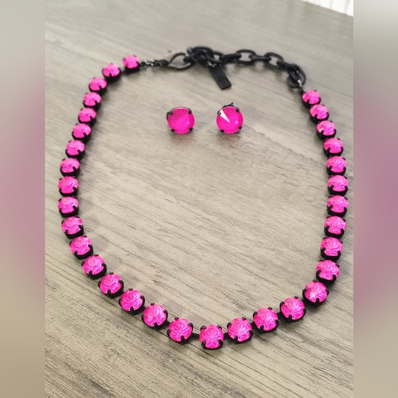 Tova Neon Pink Necklace In Smut - Oakland NWOT - Picture 2 of 6